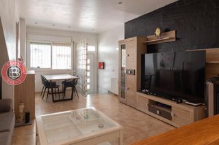 Appartement à Sant Llorenç d´Hortons. Planta baja con patio privado en sant llorenç dhortons