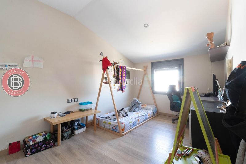 Foto c5abdd57-b825-4e86-9161-bd2b4a79ccbb. Casa adossada amb calefacció aparcament a Piera