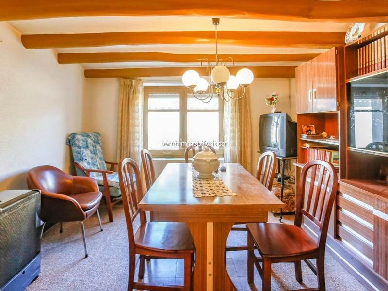 Foto 54c0ae88-343c-453a-9478-68a8e32a2e82. Reihenhaus in Piera