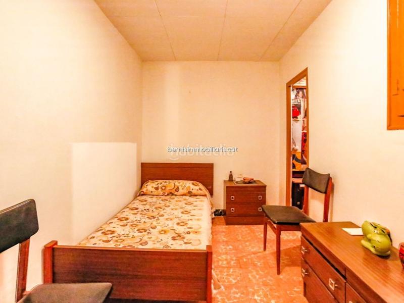 Foto 79fe5fe9-3d27-482f-bce4-5073f71f9c26. Reihenhaus in Piera