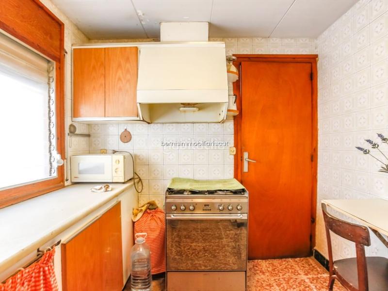 Foto faf05e91-daad-4ce5-b707-34b1c568047a. Reihenhaus in Piera