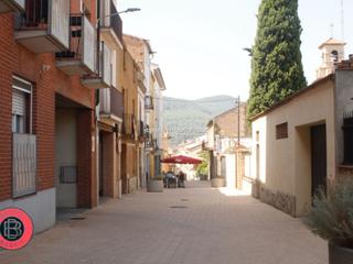 Duplex  N/a. Dúplex en venta en vallbona danoia  comodidad, espacio y parking