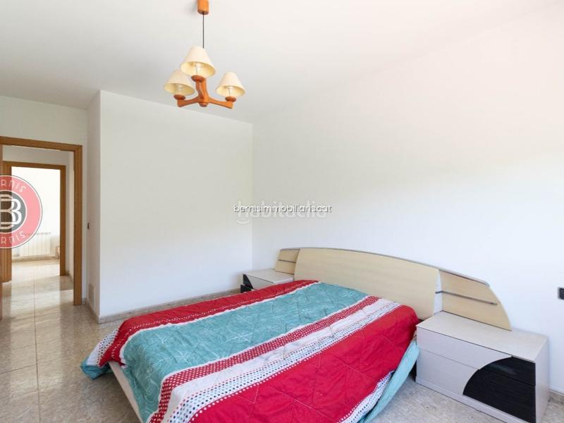 Foto f030ff50-3267-46b9-91d3-f464cbb72fc2. Haus mit heizung parking in Masquefa