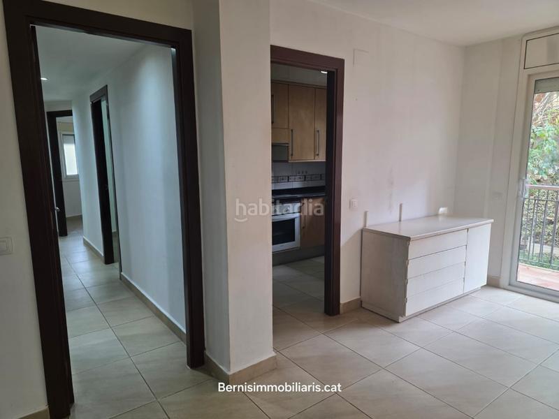 Foto 53c49086-e2bf-41e0-9a47-fbdade077667. Pis amb calefacció aparcament a Piera