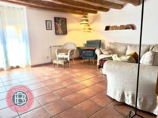 Semi detached house  Calle major (c aguilera). Casa de pueblo reformada con encanto en una de las zonas más tra