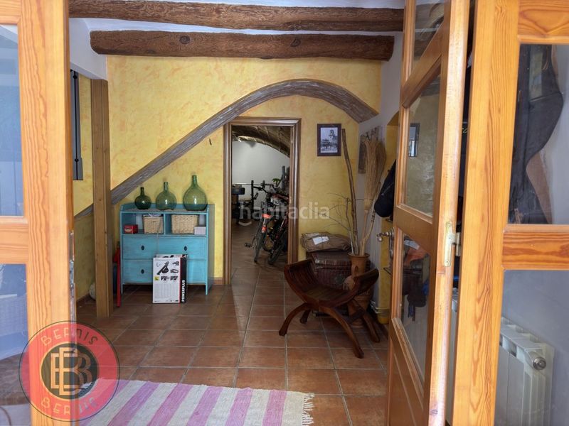 Foto 897e9a19-c380-4b9b-a94a-bb62712dbea4. Casa adossada a Piera