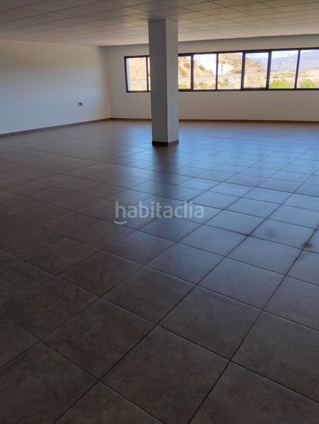 Foto b3f3db47-aeec-4c08-9fcc-098e259b4aa6. Office space with parking in El Ingenio Almería