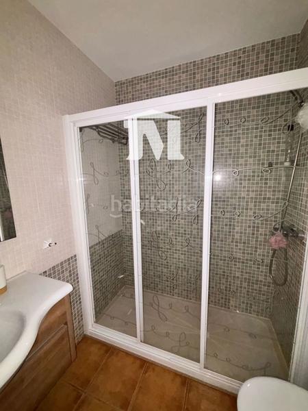 Foto 49dfeaa8-b7f0-4855-8ac6-7619ac02d151. Piso calle fuster en Centro Alcázares (Los)