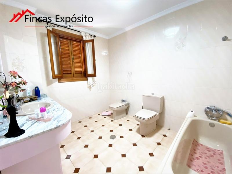 Foto bde81ef1-805c-4ba9-aa4b-5e06fb2a4482. Reihenhaus in calle reñidero 24 in Centro Ciudad - El Carmen Vélez - Málaga