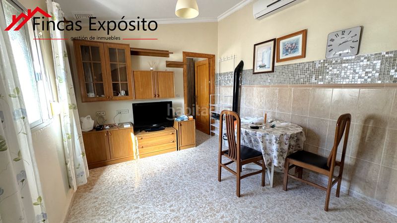 Foto 626d6b58-6de6-45a8-b945-6e1f77140e40. Casa amb xemeneia a Centro Histórico Vélez - Málaga