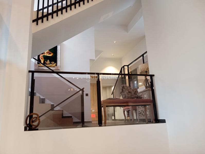 Foto 01209c3a-a51e-4317-b94f-bf2899c04226. Haus mit parking pool in Ciutat jardí Bonanova Calafell