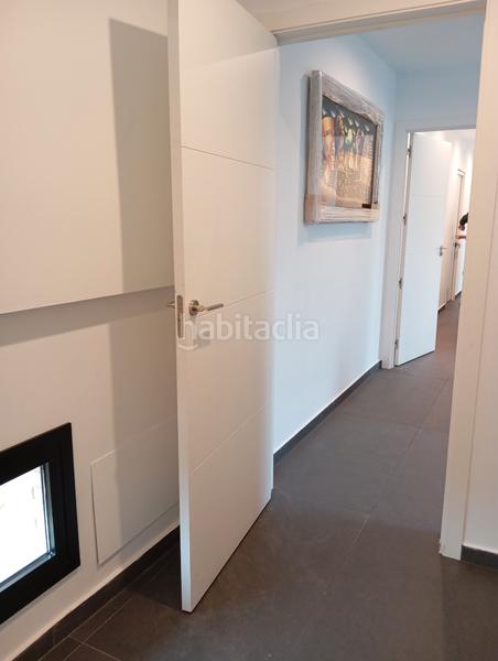 Foto b4c8eddf-8c21-4ec3-8a5a-54f0bcb14403. Haus mit parking pool in Ciutat jardí Bonanova Calafell