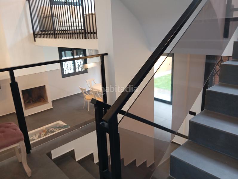 Foto d4f20ce6-73f7-49ff-834b-65e29af0e31e. Haus mit parking pool in Ciutat jardí Bonanova Calafell