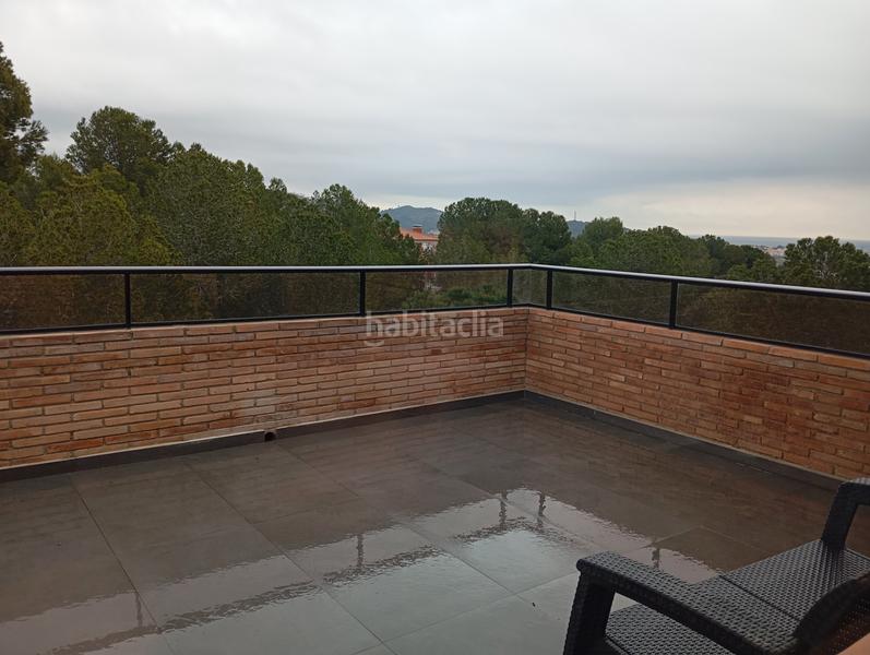 Foto 021a7d0e-bcd6-4cf6-a6f7-b5408da290f4. Lloguer casa amb aparcament piscina a Ciutat jardí Bonanova Calafell