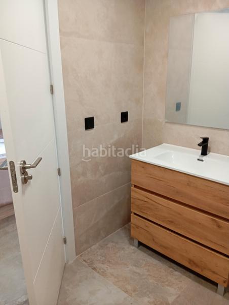 Foto 091cb02c-0a22-481b-a6a0-c11fa79fe80e. Lloguer casa amb aparcament piscina a Ciutat jardí Bonanova Calafell