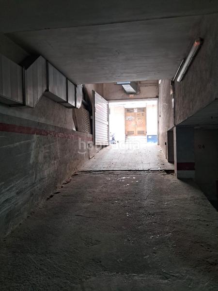 Foto cf1c6804-4ad8-4e45-ba37-318f8e6a1df0. Autoparkplatz in Calafell platja Calafell