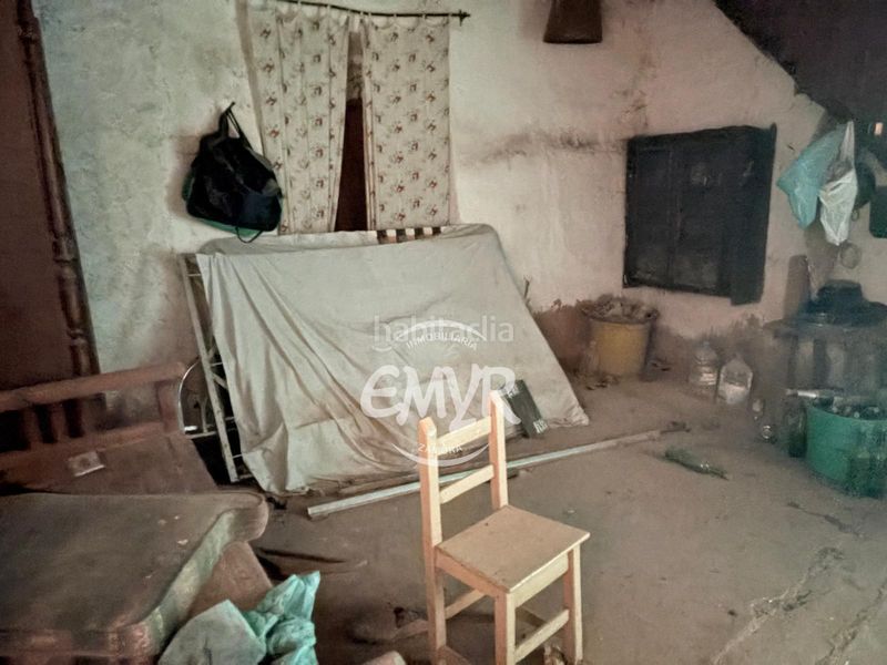 Foto eca271ab-aa8e-4a98-bee8-da8e0a4e0006. Casa amb aparcament a Bretó