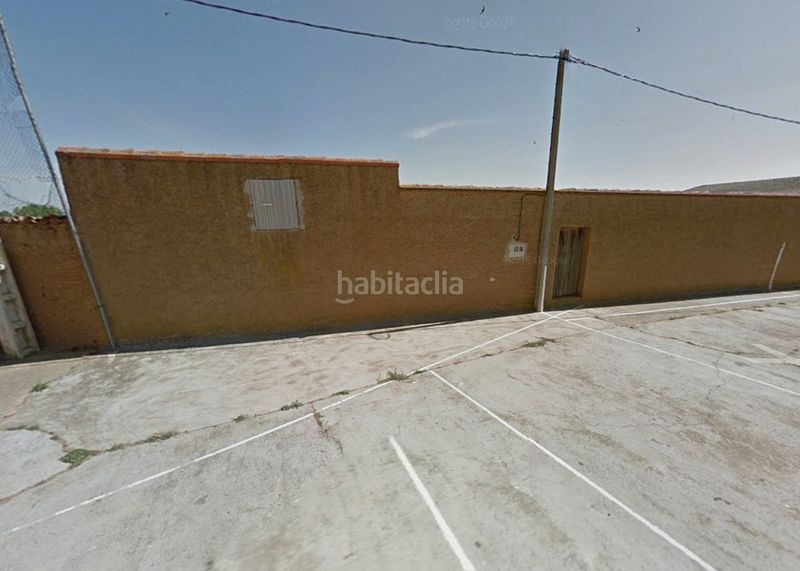 Foto e71e3d8e-8e3e-40eb-a41c-3bca9fefe44f. Nau industrial a Bretó