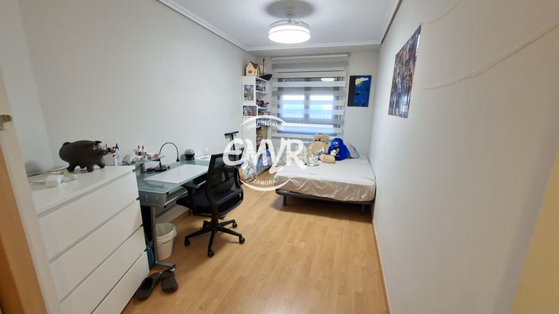 Foto ea30ebd1-9145-48e4-9302-69c395671672. Pis amb calefacció aparcament a Pinilla Zamora