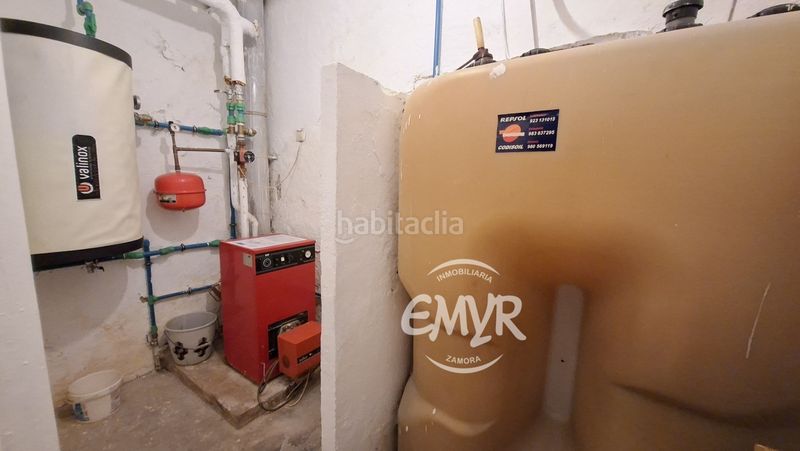 Foto a03b27b2-caf6-493c-a6d1-c0376e05e209. Xalet amb xemeneia calefacció aparcament piscina a Zamora