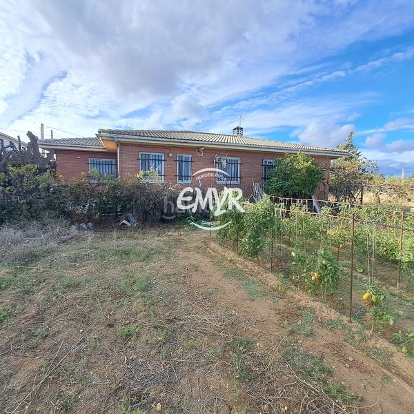 Foto 1be6bbc5-6c3d-4ded-9944-61f21b5f0c76. Chalet venta finca con casa a 4 km en Área Rural Zamora