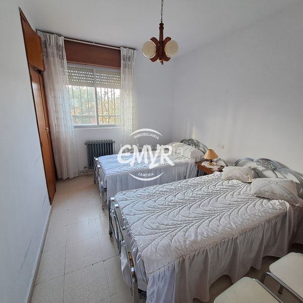 Foto b32d6eaf-c708-448e-b4fc-b5c1ff7acae3. Chalet venta finca con casa a 4 km en Área Rural Zamora