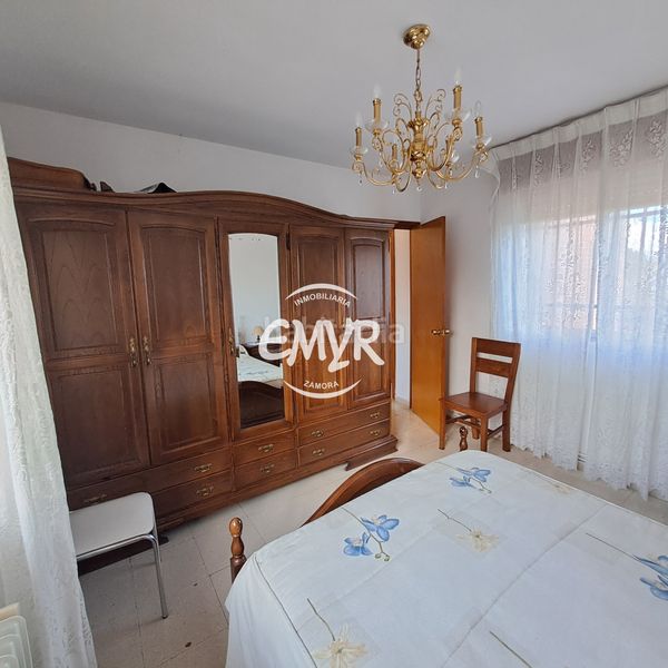 Foto e6473bfe-794d-4ee1-b730-9a5b69633081. Chalet venta finca con casa a 4 km en Área Rural Zamora