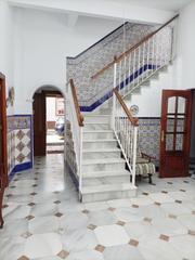 Casa a Centro. Se vende bonita y luminosa casa en el centro