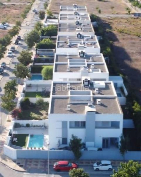 Foto 8e8476e1-20ab-4071-aa9f-d74a96a08c70. Maison jumelée dans Villanueva Golf Puerto Real