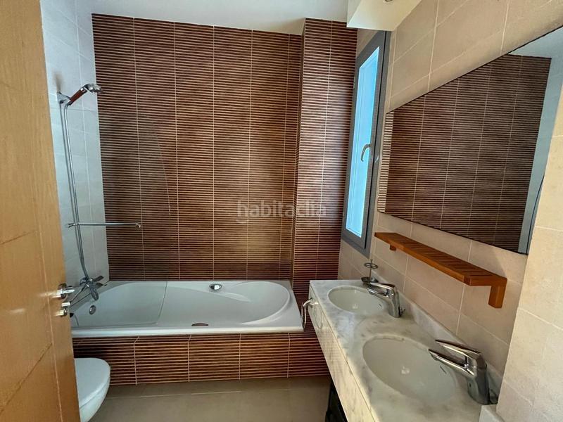 Foto d0f5a75a-47d6-48c9-862d-31a6c917cfae. Maison jumelée dans Villanueva Golf Puerto Real