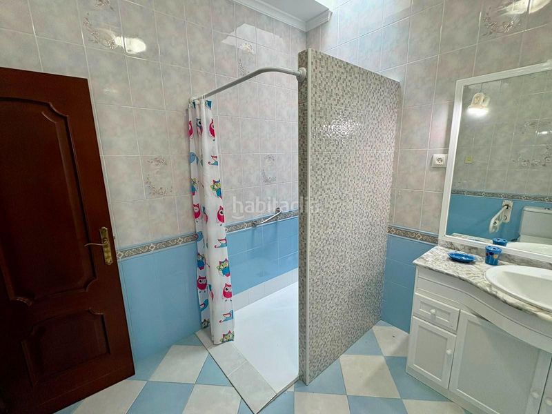 Foto 28498c9d-eada-4980-a4f8-2e16d6c44280. Casa amb aparcament a Centro Puerto Real