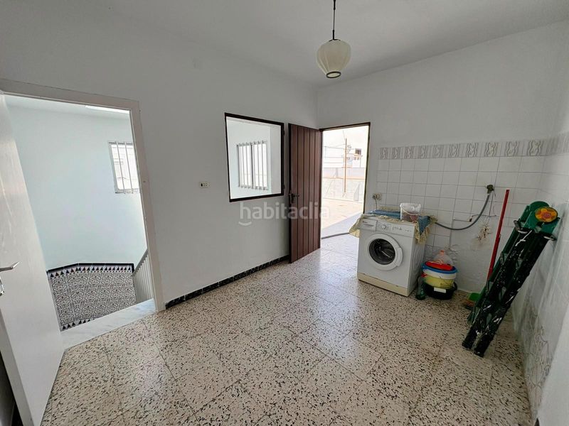 Foto 47631d11-c69e-4b5a-8bb9-e5272bb0bf1d. Casa amb aparcament a Centro Puerto Real
