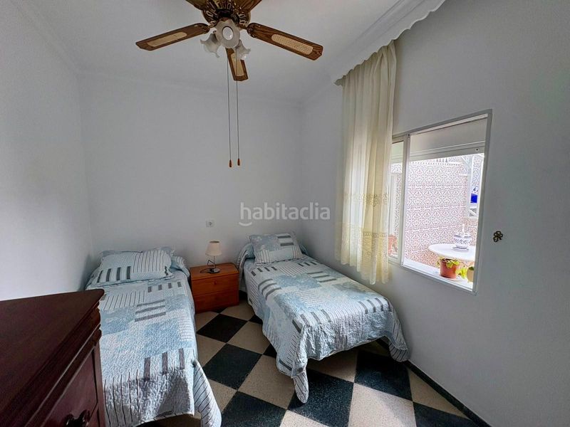 Foto cc091cf6-a8a6-43f0-b8ef-c0776a78e58b. Casa amb aparcament a Centro Puerto Real