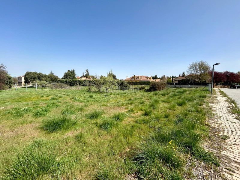 Foto b5df7307-f2ce-4674-a708-dc2b423804a3. Terreny residencial a Navas de Riofrío