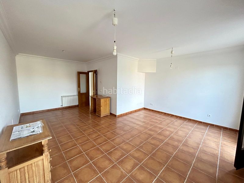 Foto 4d566274-1c14-4b96-b945-a83a5bc6f0ff. Casa adossada amb calefacció a Área Rural Segovia