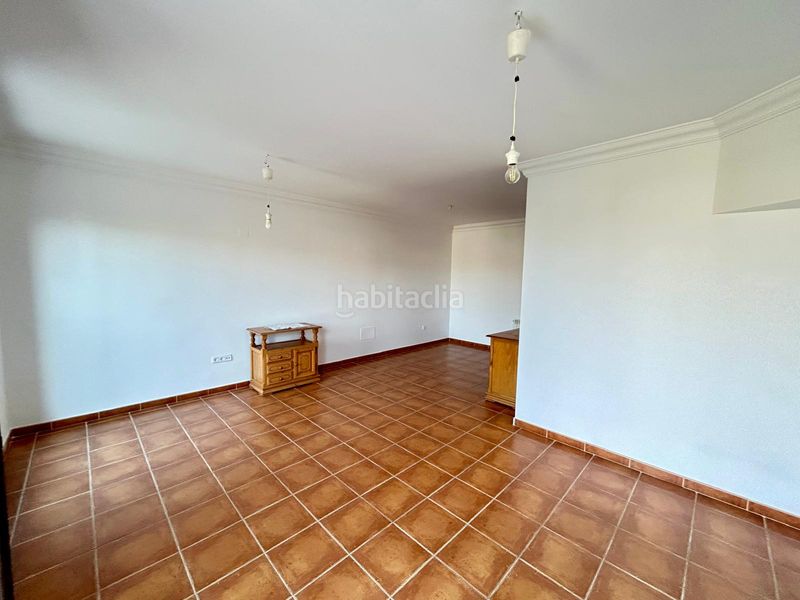 Foto 5a2e5624-4b2e-44e4-9c8f-a165c005e49b. Casa adossada amb calefacció a Área Rural Segovia