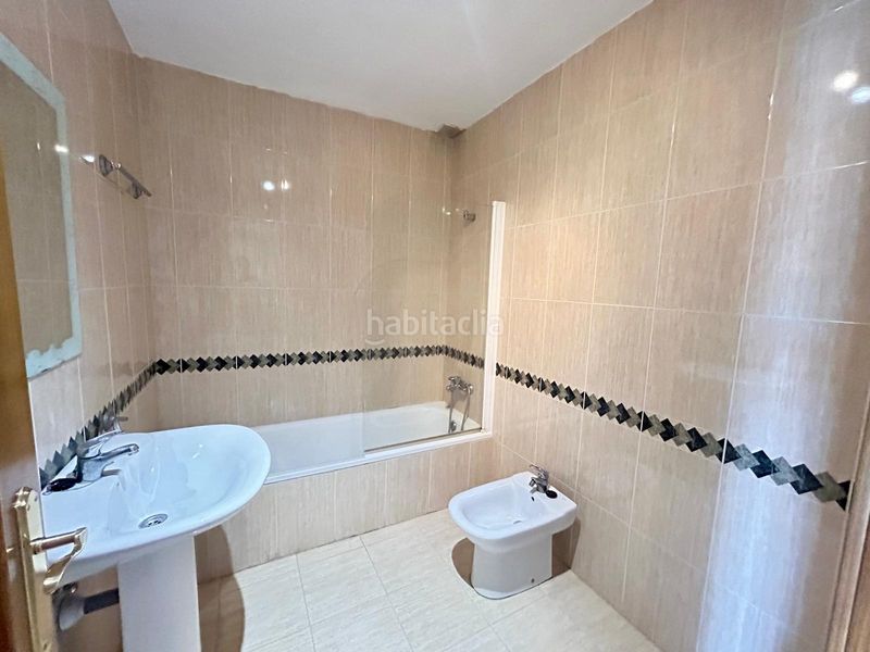 Foto cda475d6-257b-4d4b-a002-b82b04ddec5b. Casa adossada amb calefacció a Área Rural Segovia