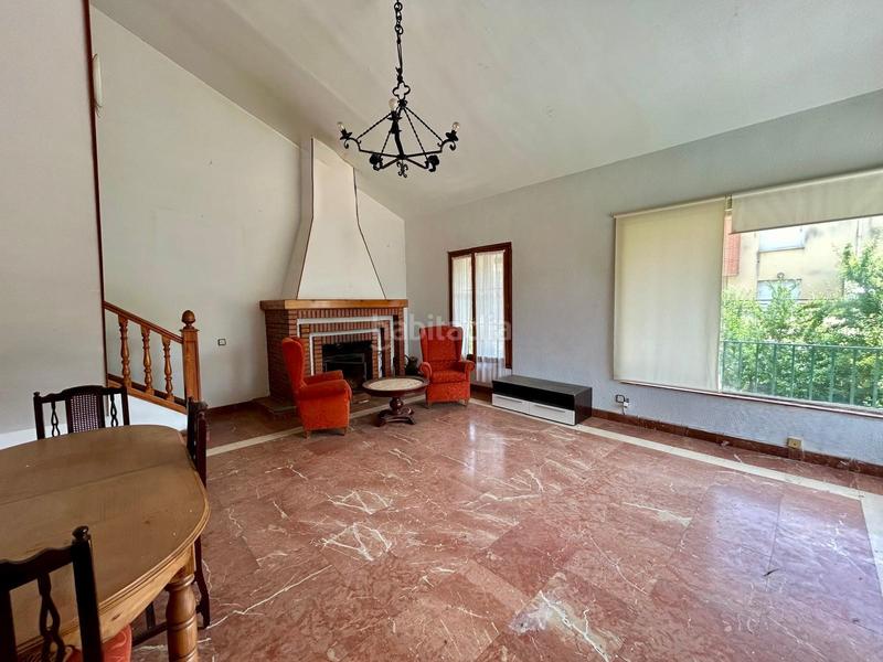 Foto 5234269d-ccb1-484c-8f09-4962e9a825b0. Chalet avec cheminée chauffage parking dans Lastrilla (La)