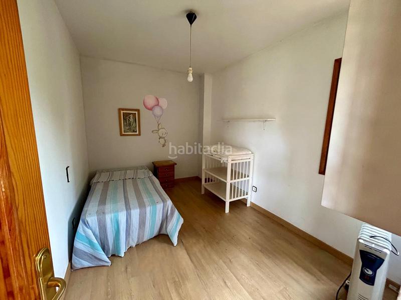 Foto 5915aa31-7e26-49ec-93b7-d86ecb1965e9. Chalet avec cheminée chauffage parking dans Lastrilla (La)