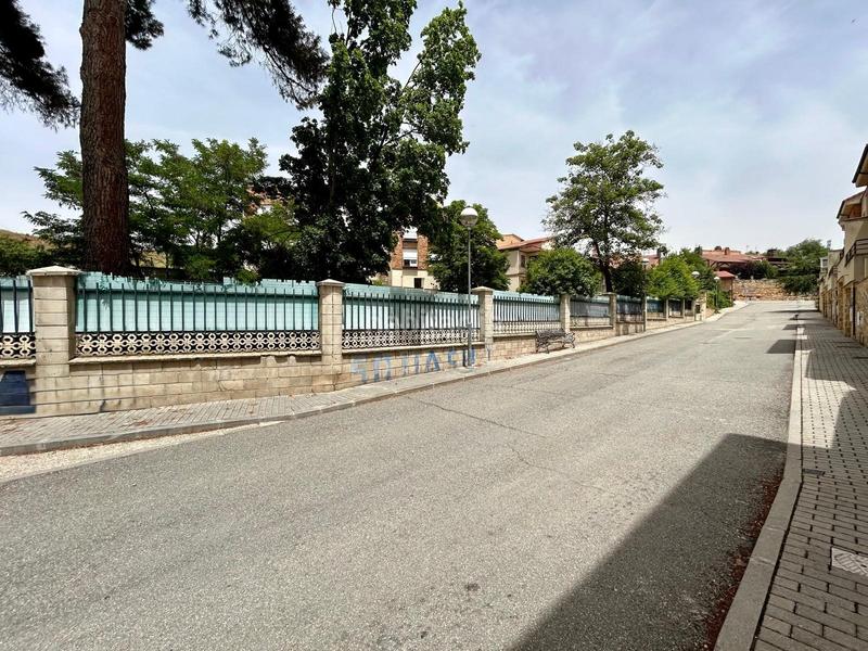 Foto 8a1b99ad-e78e-4c42-a069-ae76e5b178b9. Chalet avec cheminée chauffage parking dans Lastrilla (La)