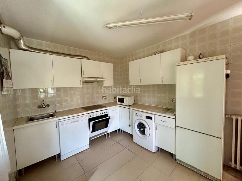 Foto fce9264a-1e7c-4386-8cf2-dfc75d6b1284. Chalet avec cheminée chauffage parking dans Lastrilla (La)