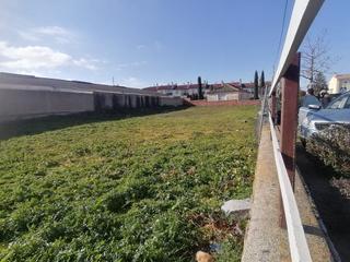 Terreny residencial a Valverde del Majano. Parcela para 5 chalets!!!!!!