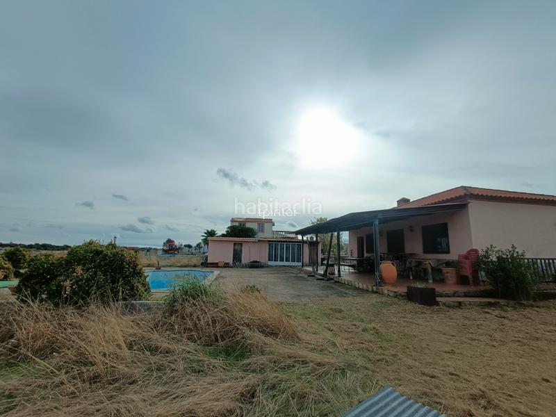 Foto 30a94f7f-b112-4d9f-9828-f48f4d3df69f. Casale con camino in Valdesalor - Rincón de Ballesteros Cáceres