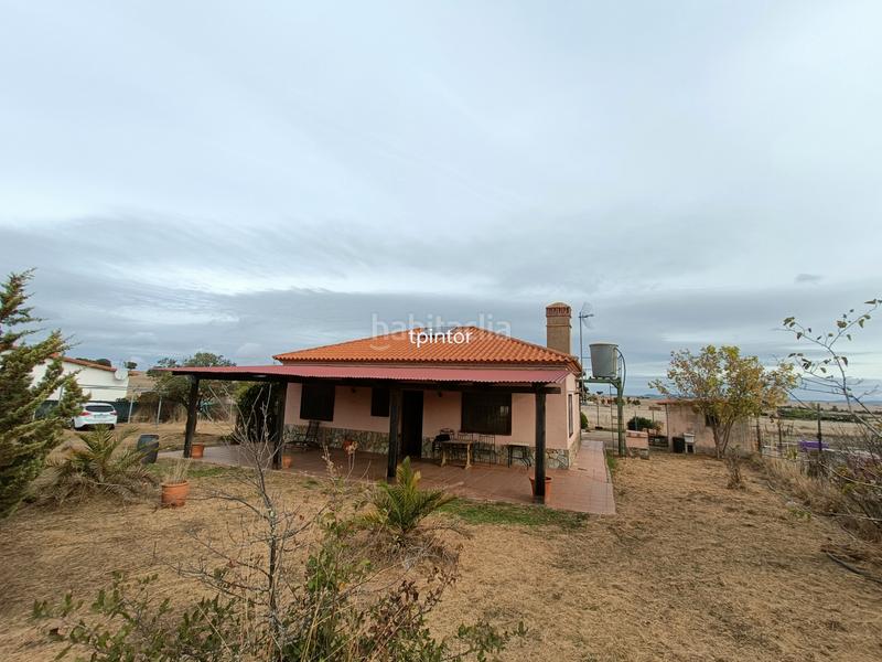 Foto b6f4d762-9e8a-4906-9d2f-468a63612658. Casale con camino in Valdesalor - Rincón de Ballesteros Cáceres