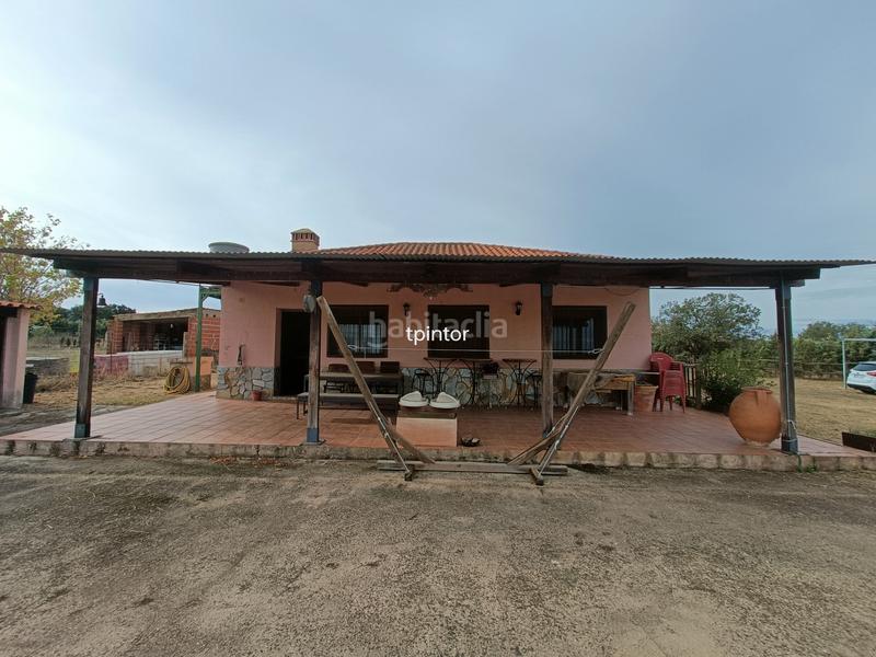 Foto bbbed8a4-e973-4435-a2b0-72d170bdcb68. Casale con camino in Valdesalor - Rincón de Ballesteros Cáceres