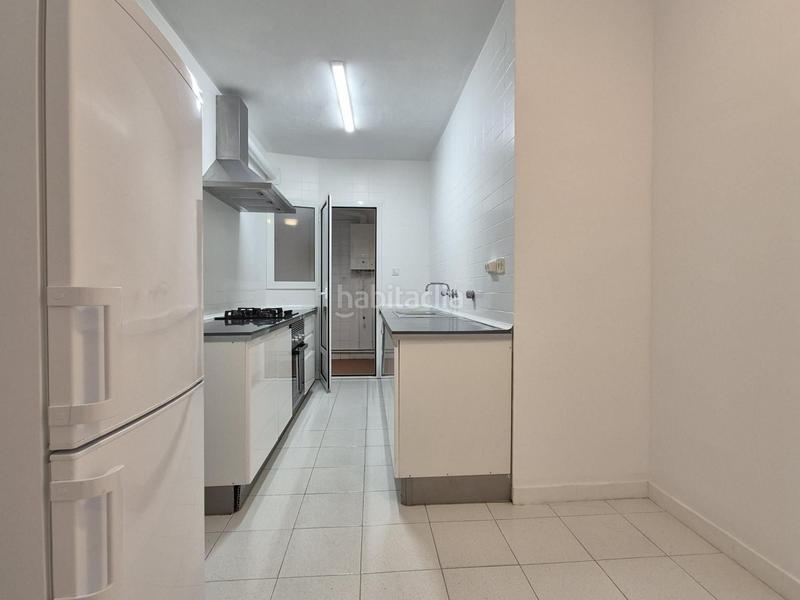 Foto 43ca6b5f-744e-4d07-a059-408c960b0754. Piso  de 4 habitaciones con terraza en eixample en Barcelona