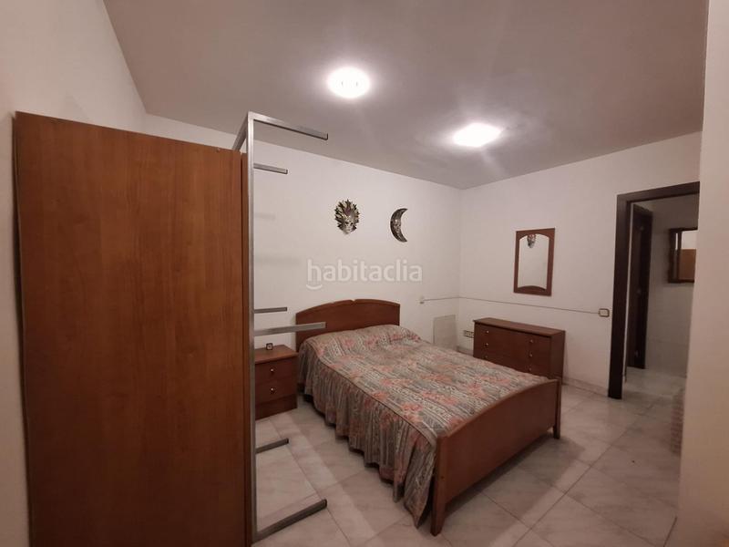 Foto 6d2d4aee-c7bc-4b2a-a5ac-913329a2e41e. Casa  inglesa de 300m2 al lado de la rambla en Sabadell