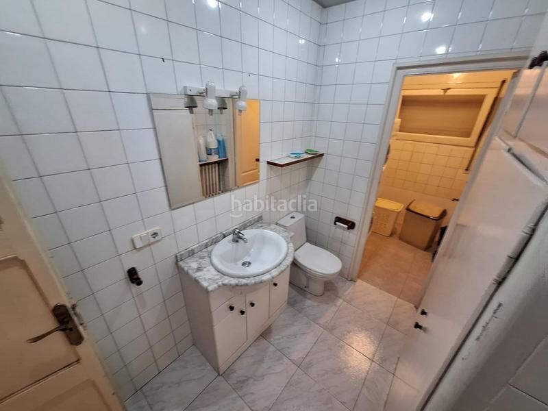 Foto 84bbd17d-e96a-474d-8a68-4543f6516d53. Casa  inglesa de 300m2 al lado de la rambla en Sabadell