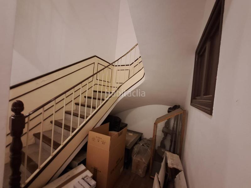 Foto c3345e58-2ce7-4f85-977c-5659879dbbb6. Casa  inglesa de 300m2 al lado de la rambla en Sabadell