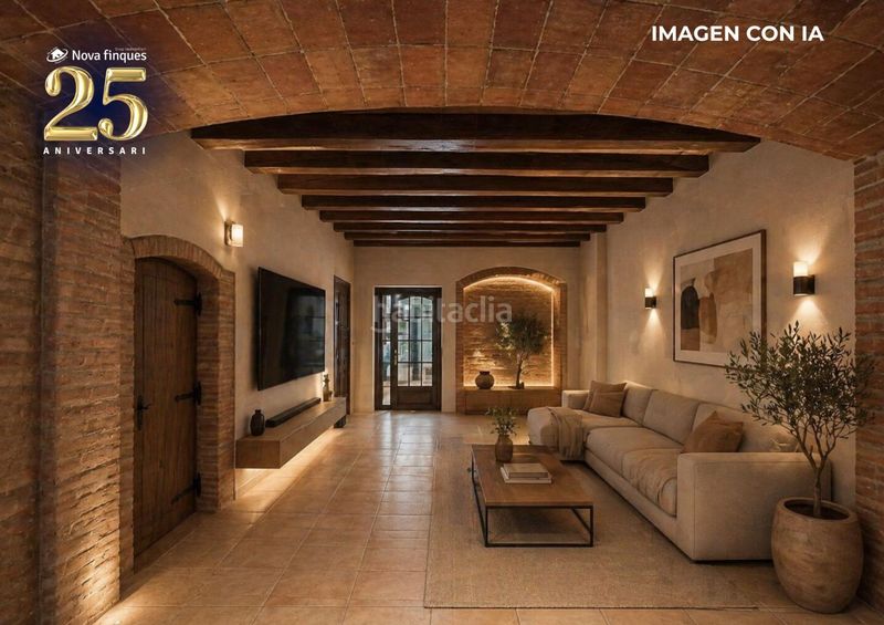 Foto f9fdd01f-e793-4937-b374-87ab2b4347ed. Casa amb calefacció a Centre Sabadell
